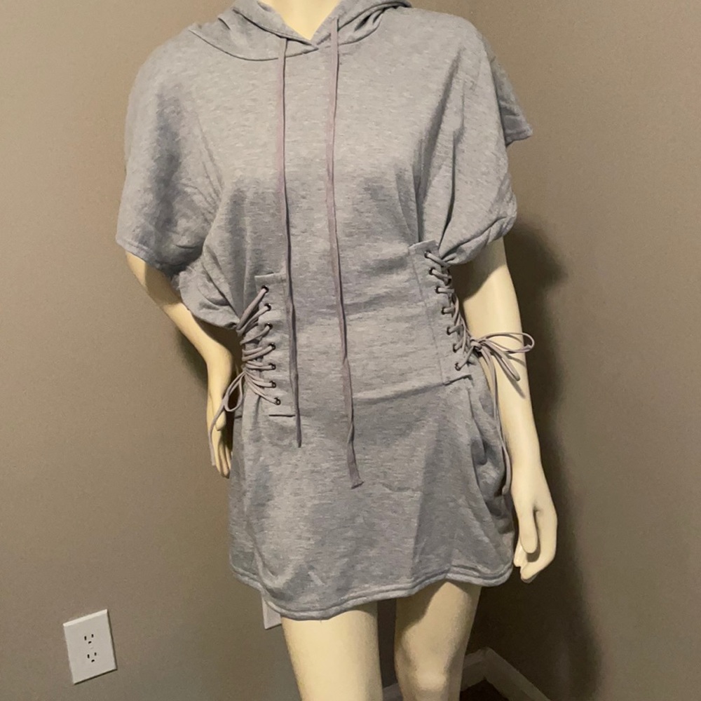 💛NWT- Hot & Delicious Sweatshirt Dress Small💛